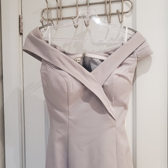 Off Shoulder Dress - Picture 2 of 4